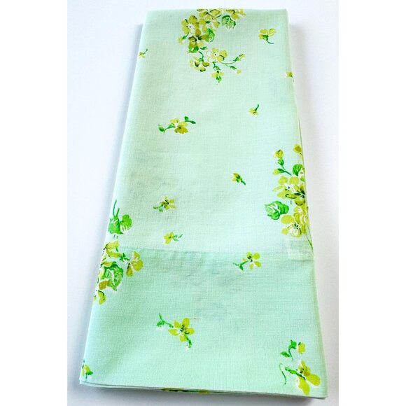 Vintage 70s pillowcase, mint green and lime flowers, Dan River, single casing - Picture 7 of 8
